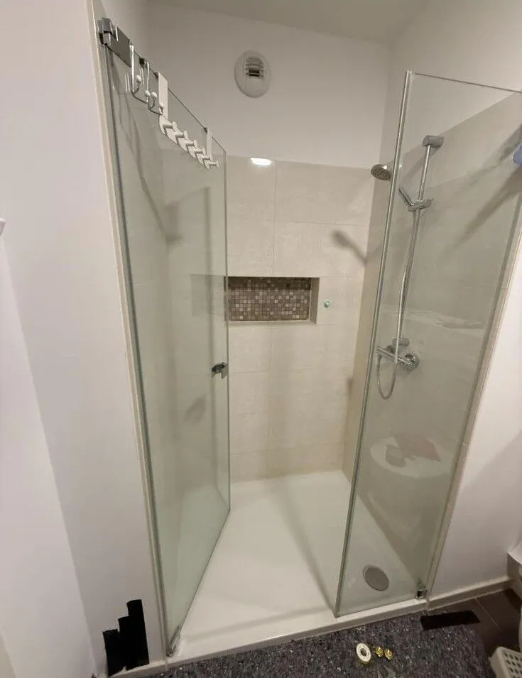 Dusche vor dem Rückbau